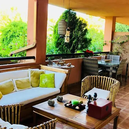 Apartment Puente Bright Terrace, Pool & Garden View Marbella