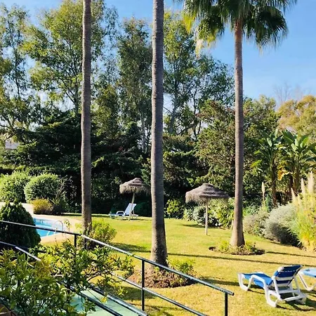 Apartment Puente Bright Terrace, Pool & Garden View *