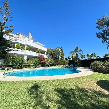 Puente Bright Terrace, Pool & Garden View *