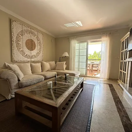 Puente Bright Terrace, Pool & Garden View * Marbella