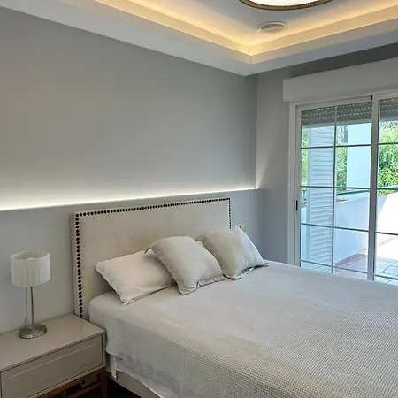 Puente Bright Terrace, Pool & Garden View *