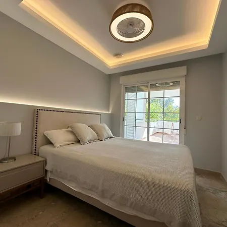 Puente Bright Terrace, Pool & Garden View *
